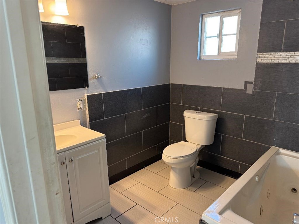 2412 W Raymond Property Photo 46