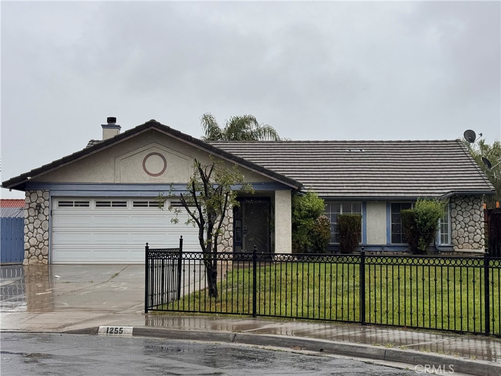 1255 Comiskey Court Property Photo 1