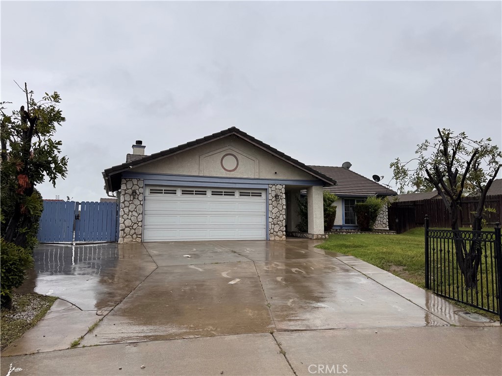 1255 Comiskey Court Property Photo 3