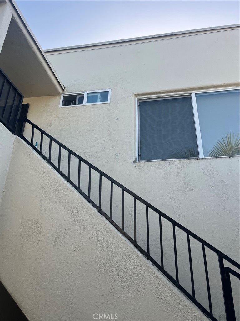 5833 E Beverly Boulevard Property Photo 5