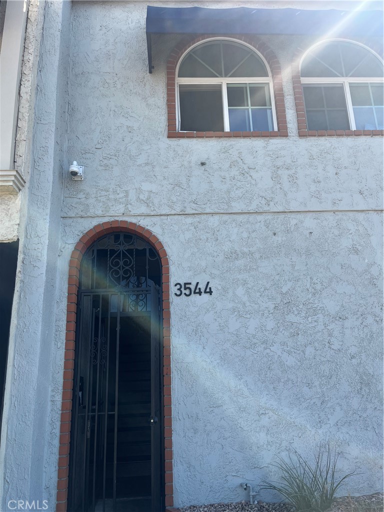 3544 W Beverly Boulevard Property Photo 2