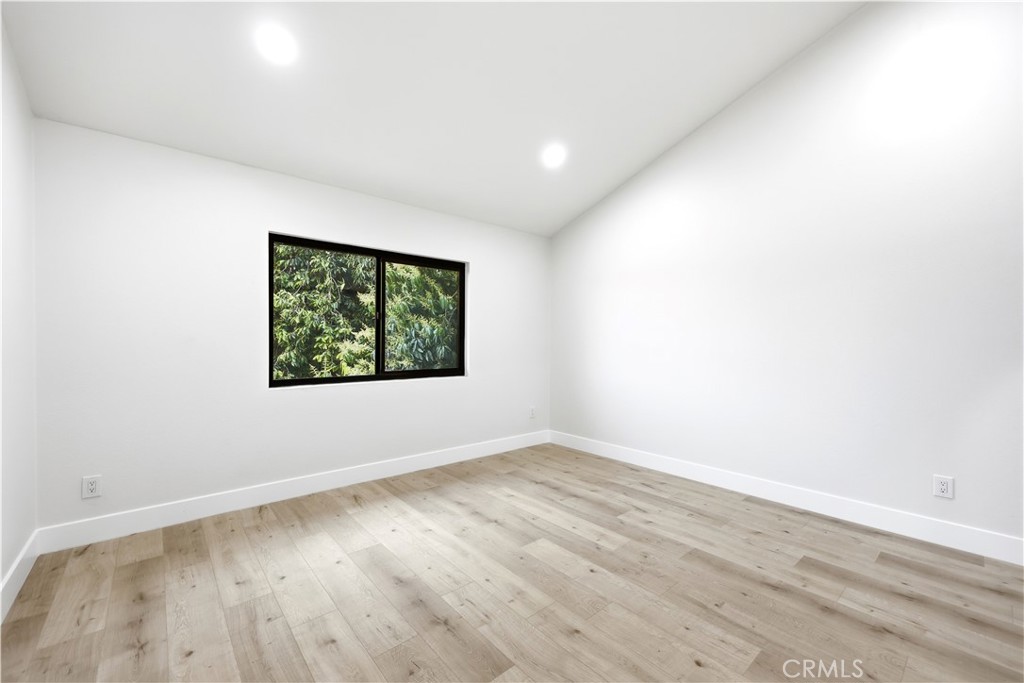 3143 Coolidge Avenue Property Photo 41