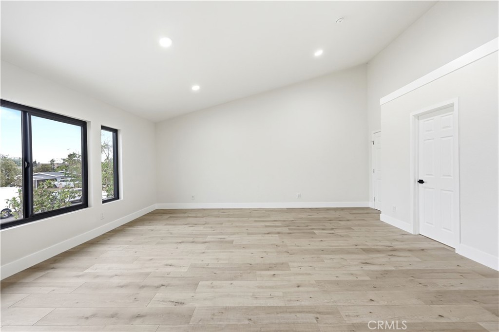 3143 Coolidge Avenue Property Photo 45