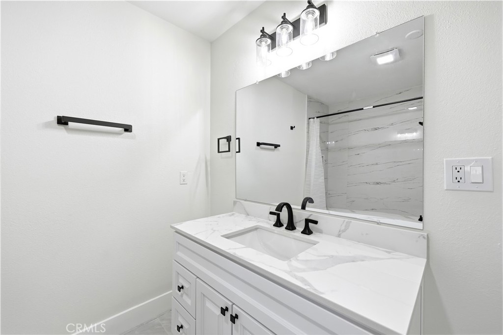 3143 Coolidge Avenue Property Photo 53