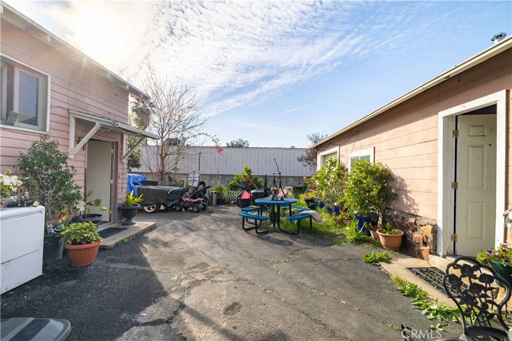 26880 26878 Baseline Property Photo 27