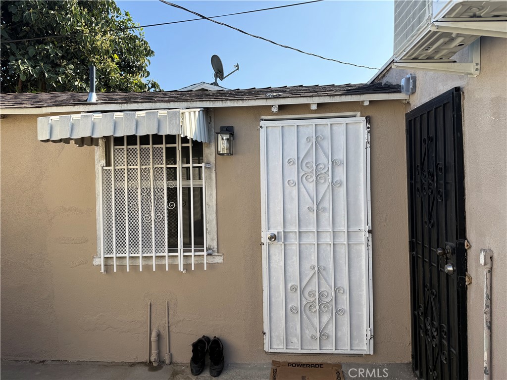 138 E 60th Street Property Photo 2