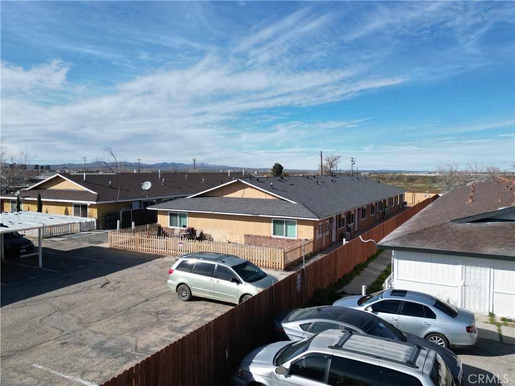 11800 White Property Photo 4