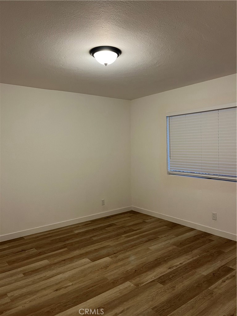 11800 White Property Photo 11