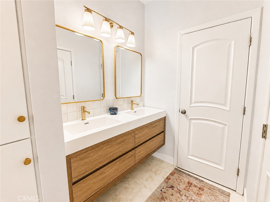 20191 Cape Coral Ln Unit #116 Property Photo 8