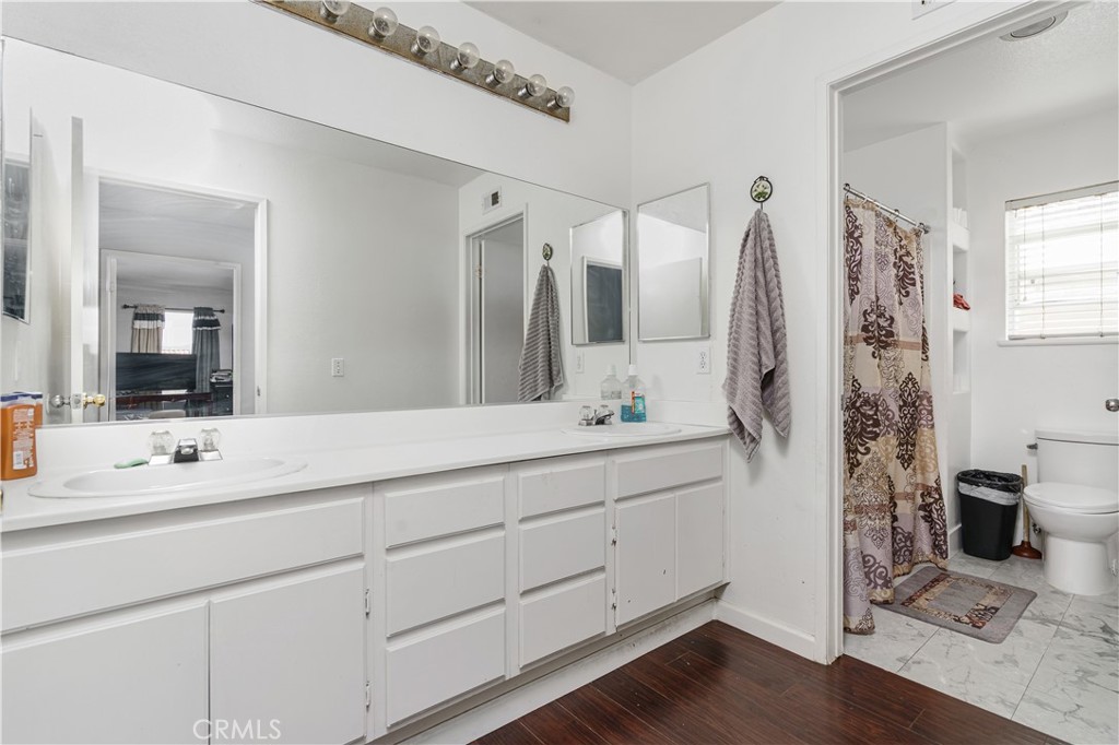 260 Mahogany Property Photo 12