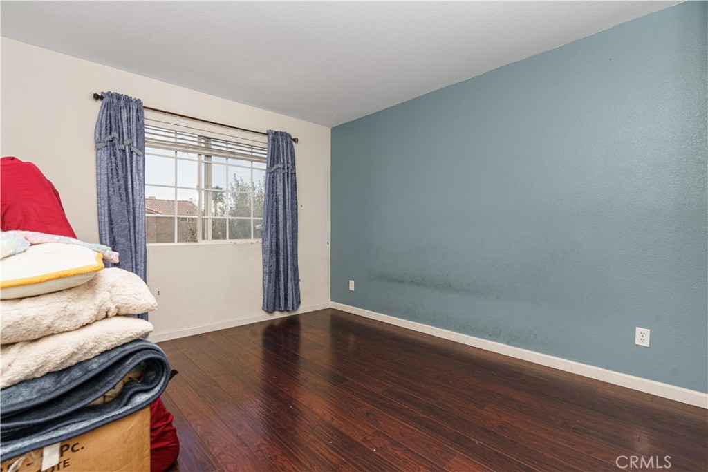 260 Mahogany Property Photo 17