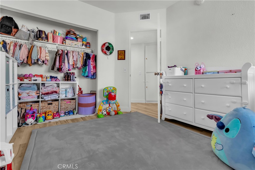 25144 Steinbeck F Property Photo 15