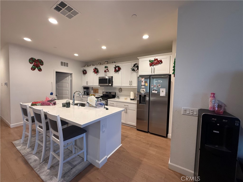13042 Lancaster Property Photo 11