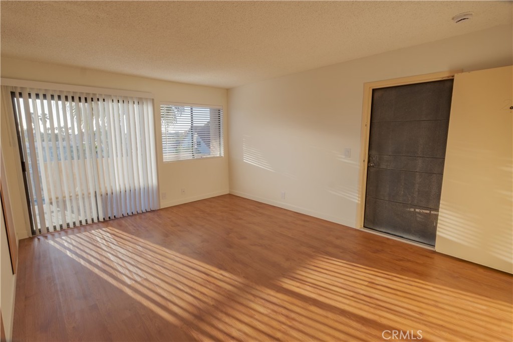 1140 Pacific Ave 20 Property Photo 5