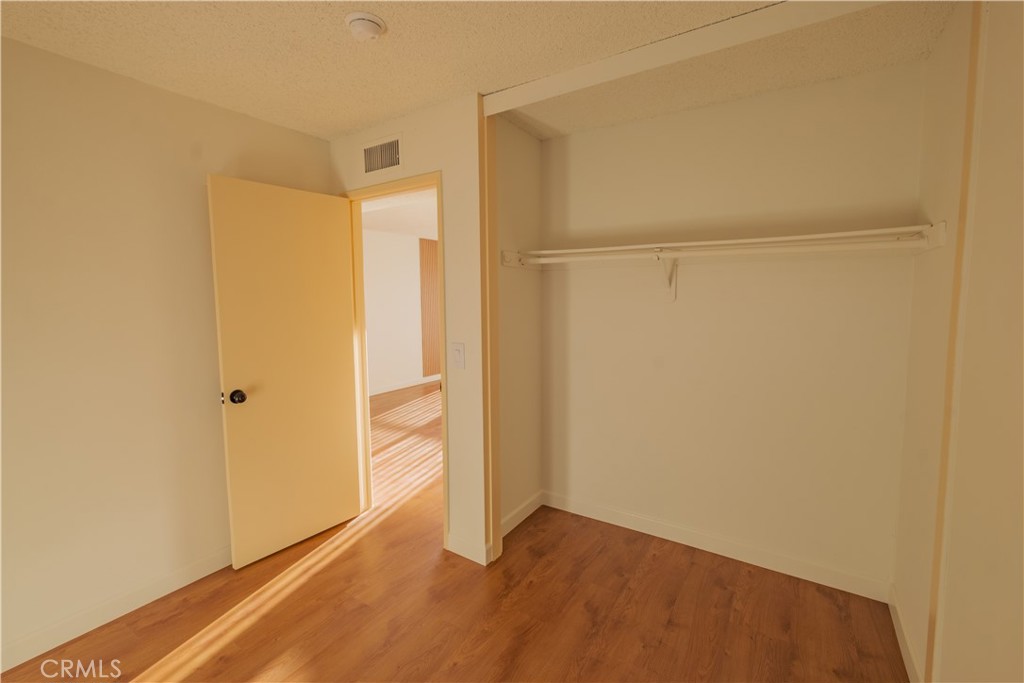 1140 Pacific Ave 20 Property Photo 12