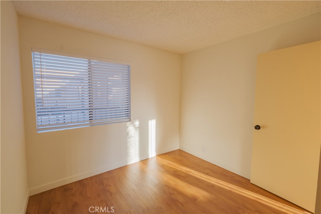 1140 Pacific Ave 20 Property Photo 13