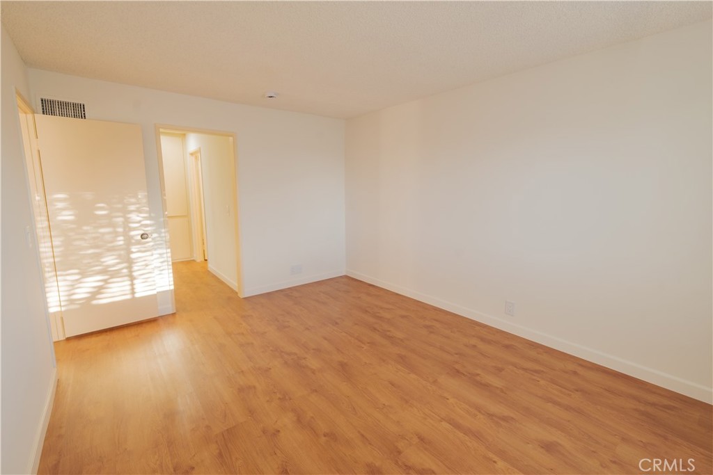 1140 Pacific Ave 20 Property Photo 24