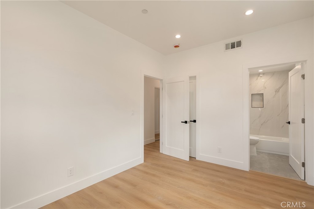 2843 Folsom Property Photo 10