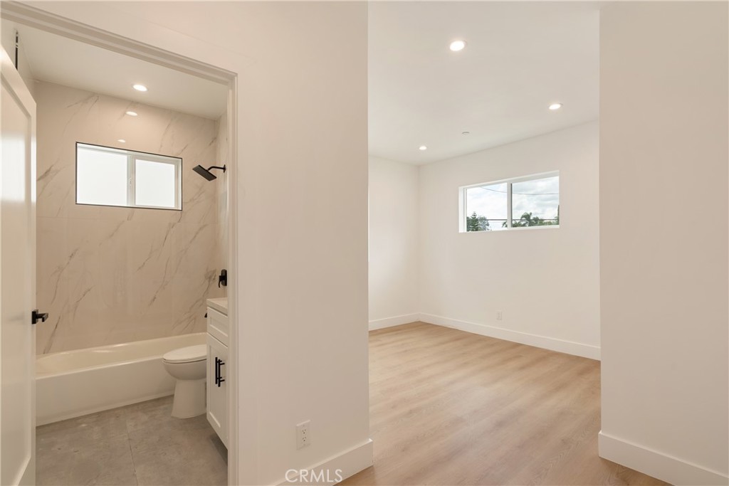 2843 Folsom Property Photo 24