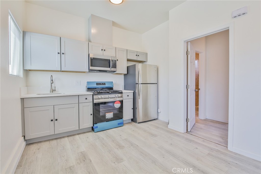 10502 Ravenswood Property Photo 16
