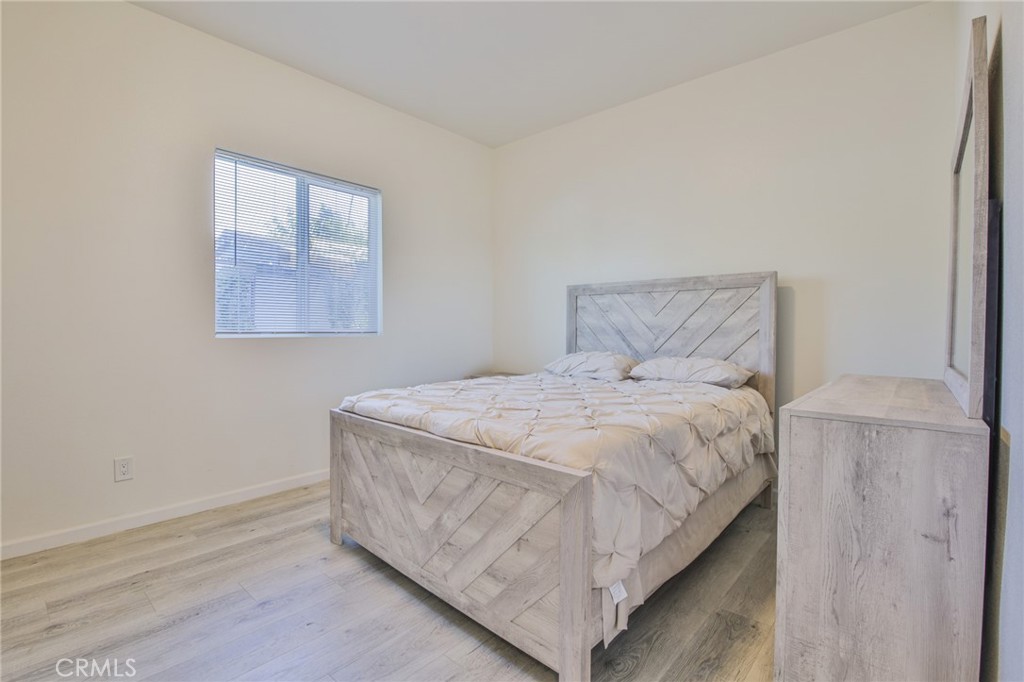 10502 Ravenswood Property Photo 17