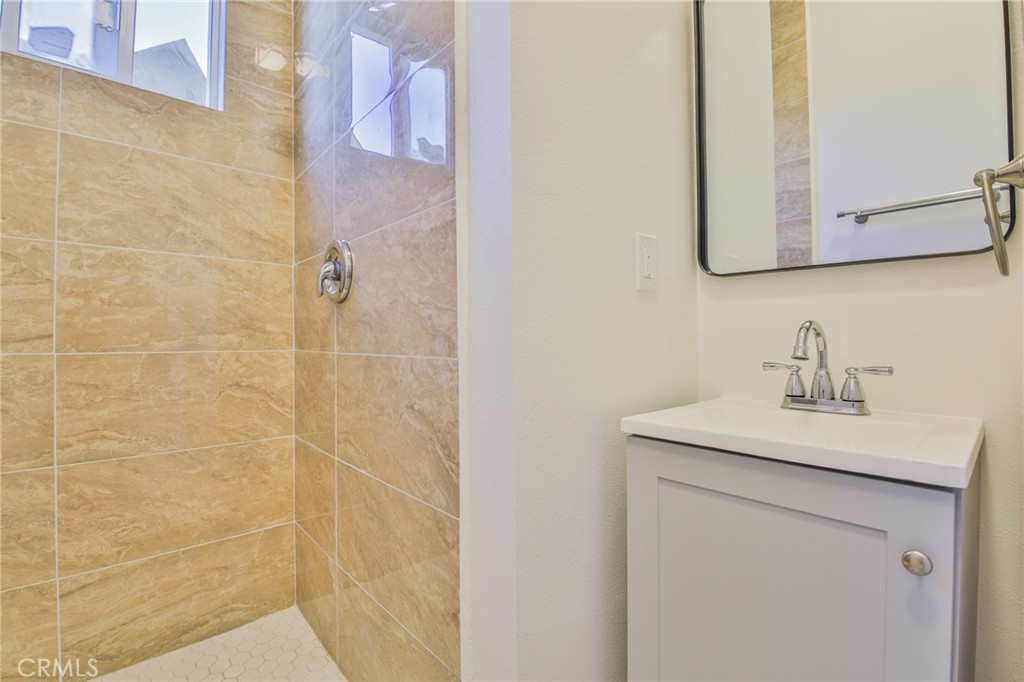 10502 Ravenswood Property Photo 19