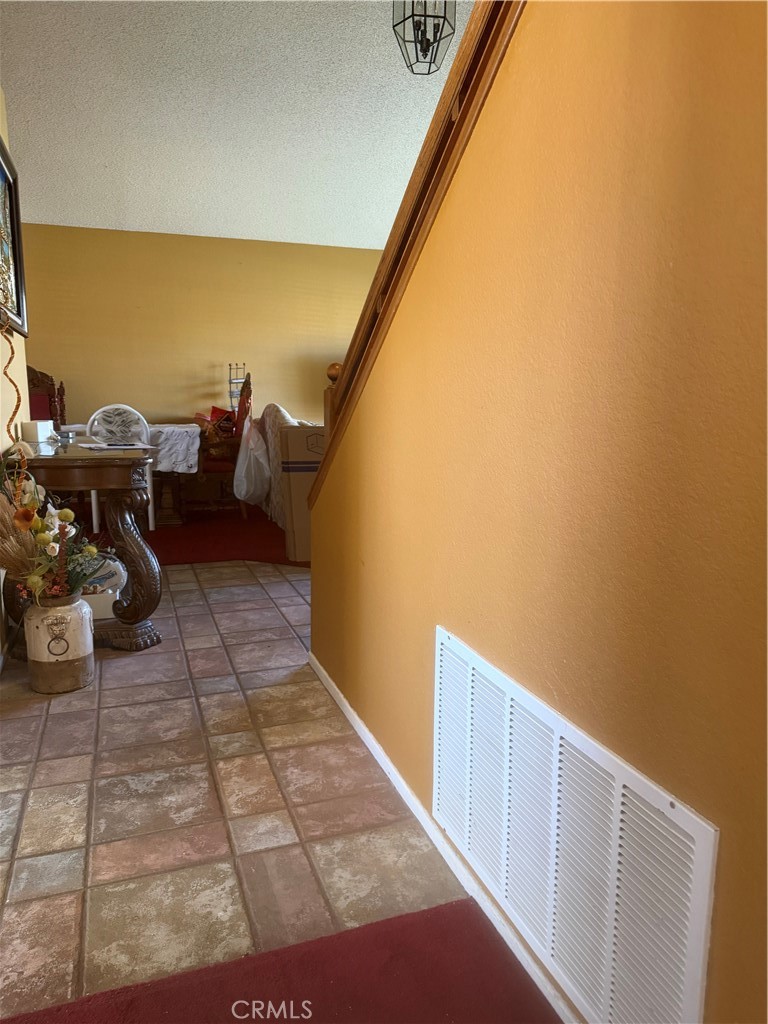 12059 Palm Vista St Property Photo 6