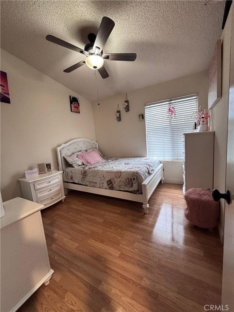 560 Coudures Property Photo 12