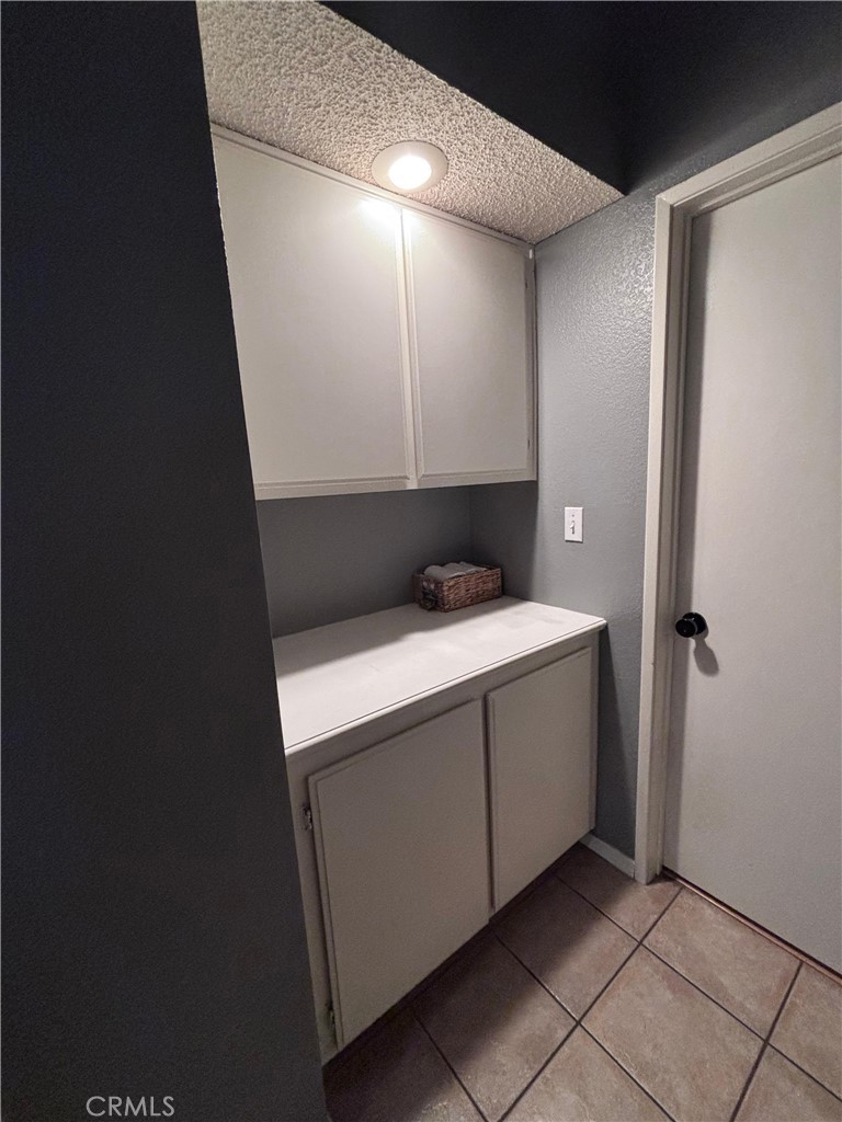 560 Coudures Property Photo 18