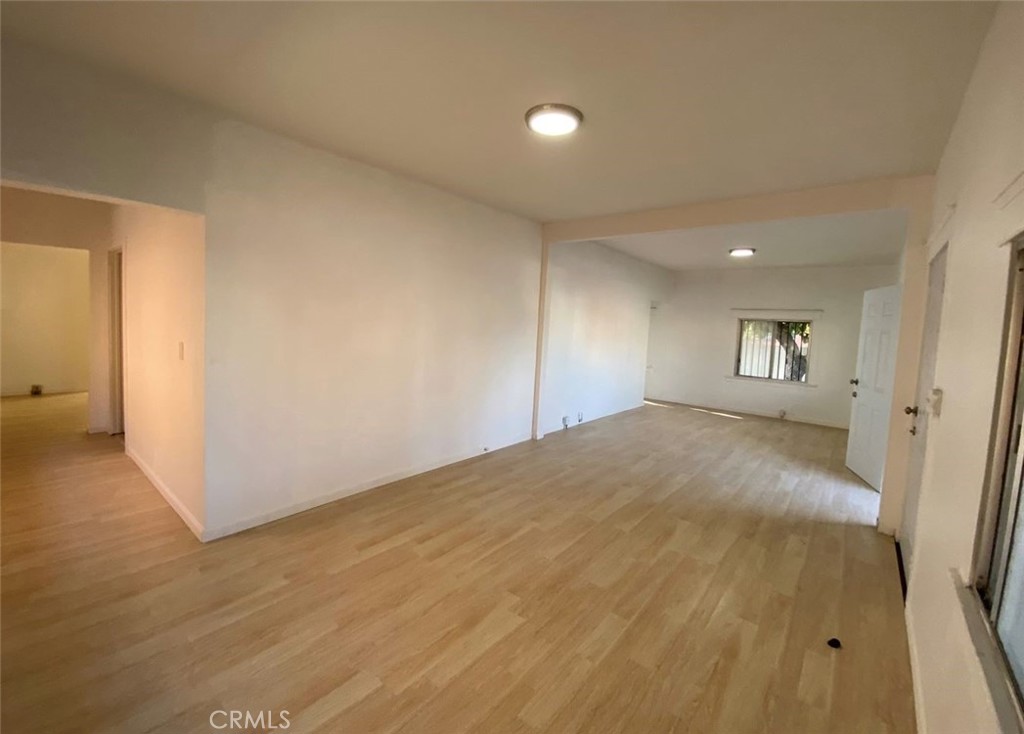5324 Pacific Boulevard Property Photo 8