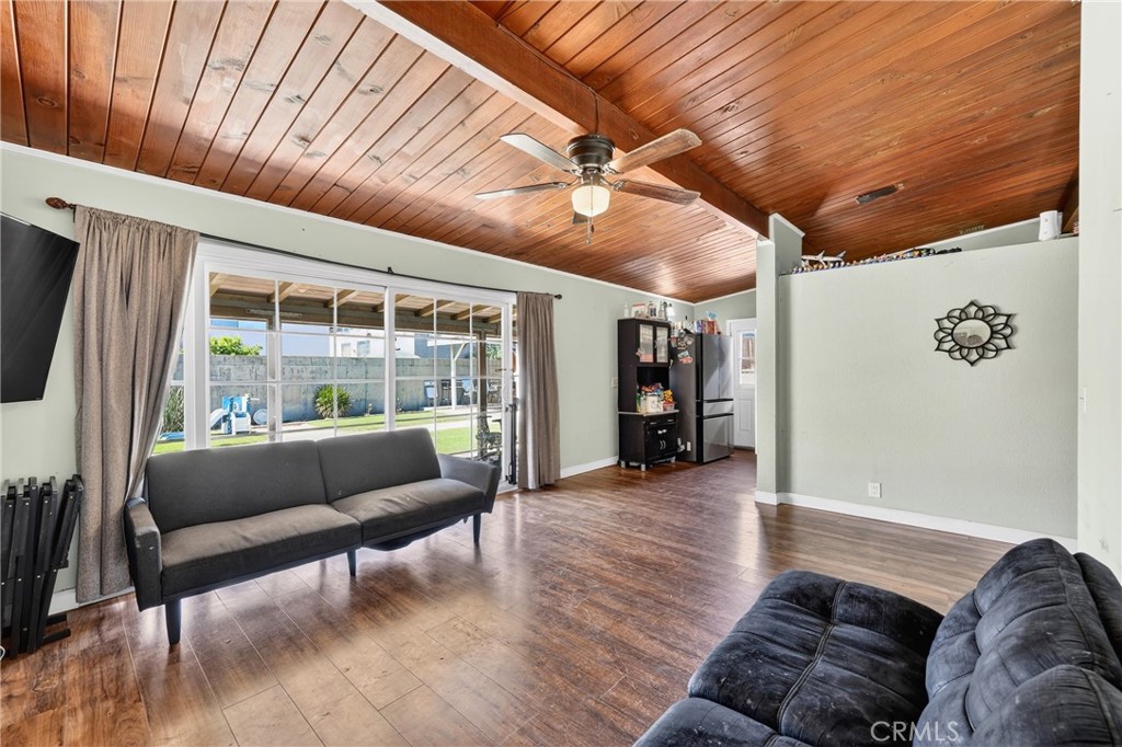 2415 Merrywood Property Photo 13