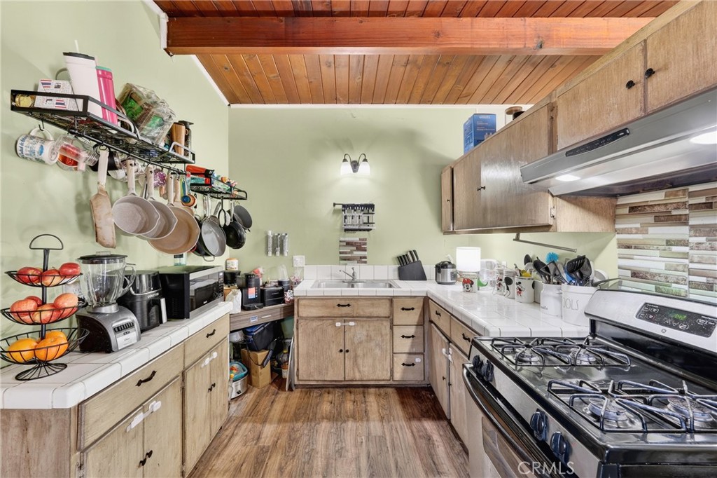 2415 Merrywood Property Photo 14