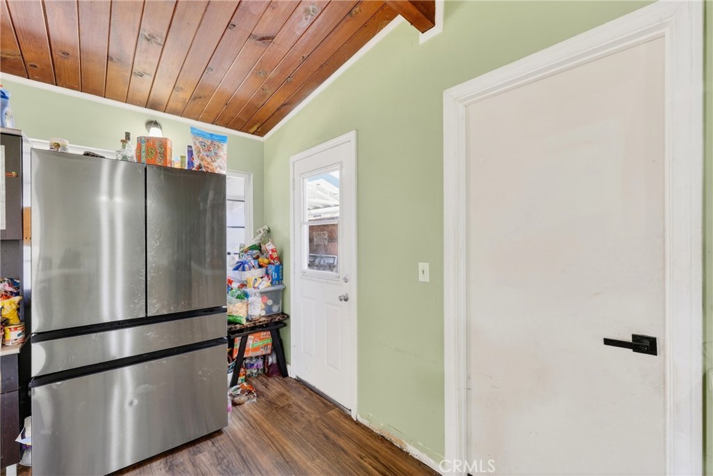 2415 Merrywood Property Photo 19