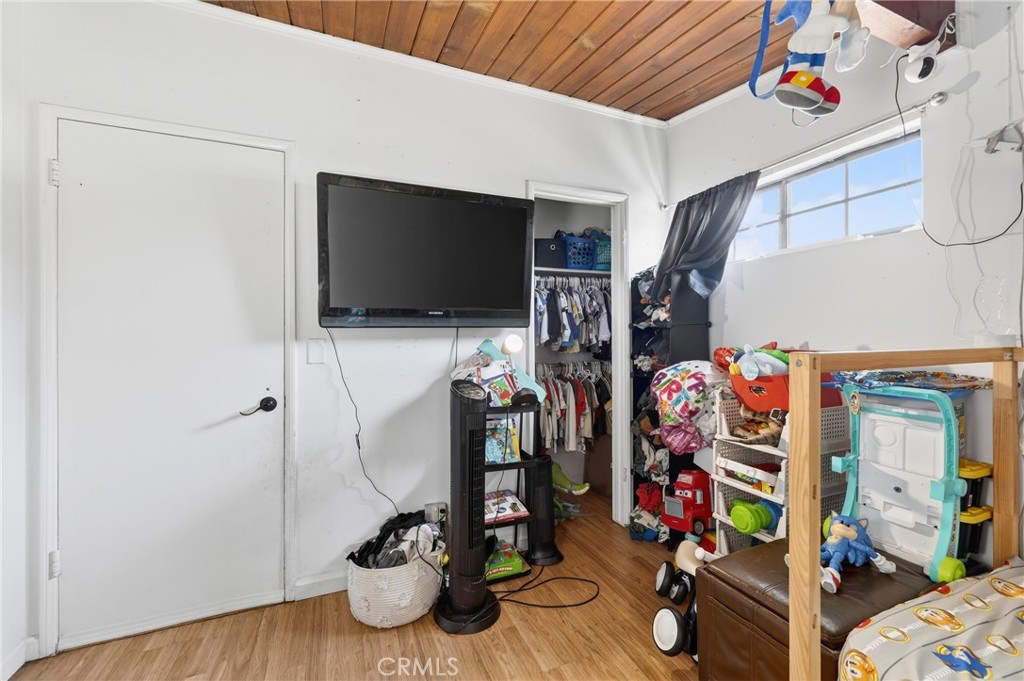 2415 Merrywood Property Photo 21
