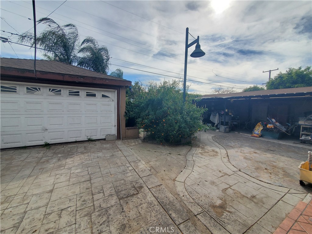 3332 Marine Avenue Property Photo 6