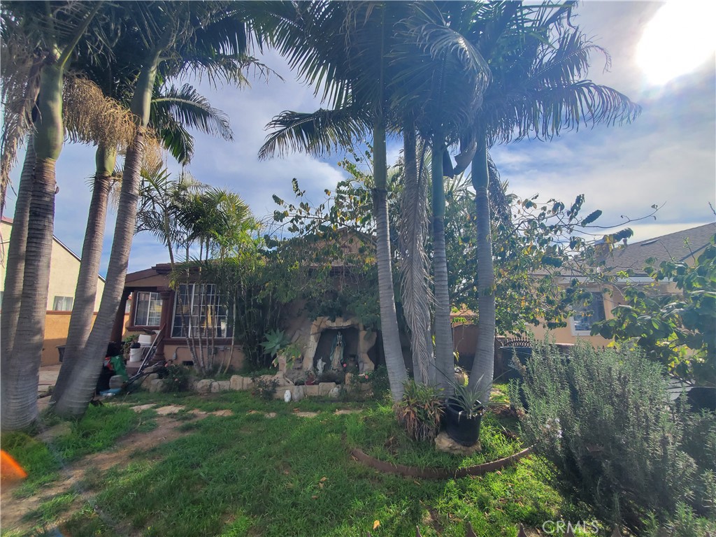 3332 Marine Avenue Property Photo 7