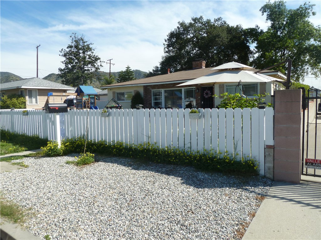 936 N Enid Property Photo 2