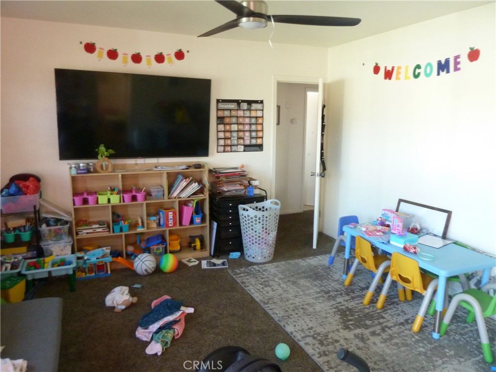 936 N Enid Property Photo 4