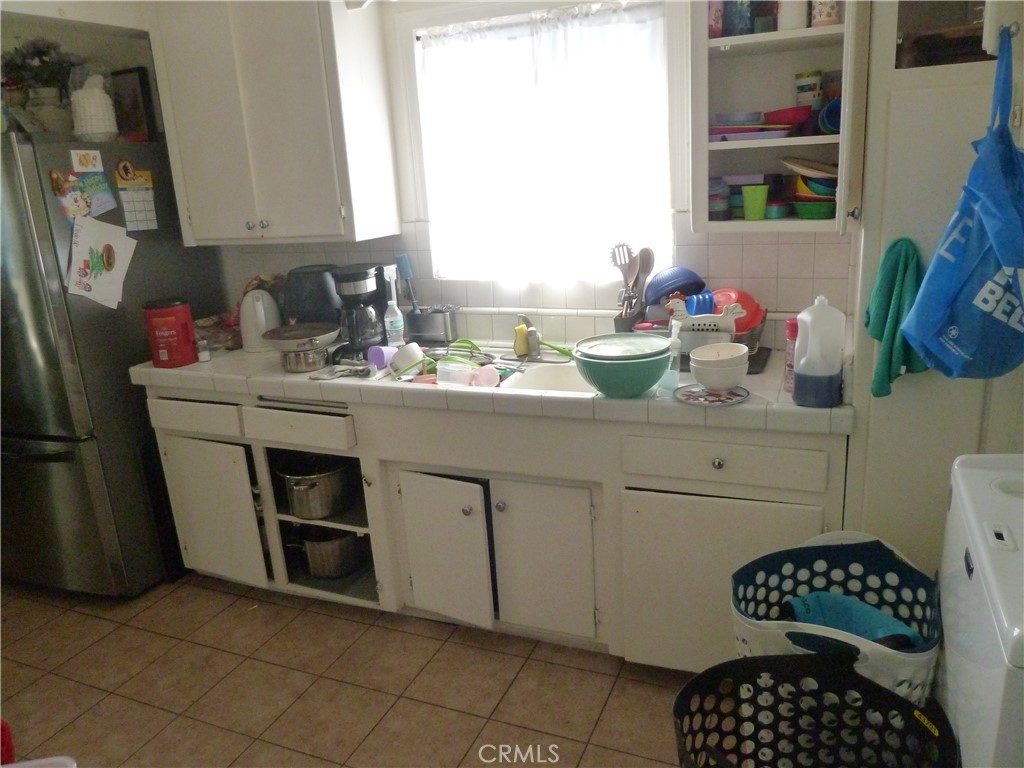 936 N Enid Property Photo 8