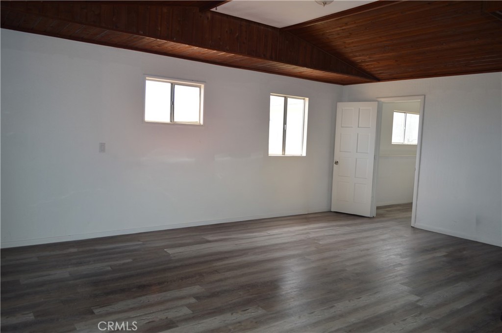 69247 Giant Rock Property Photo 5