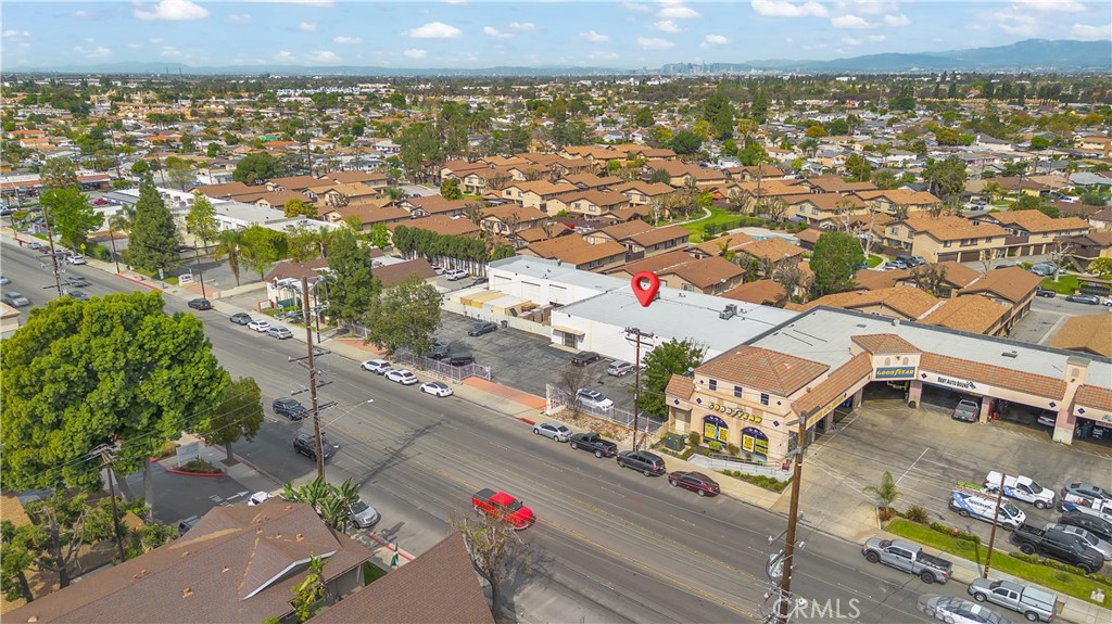 8595 Rosecrans Property Photo 3