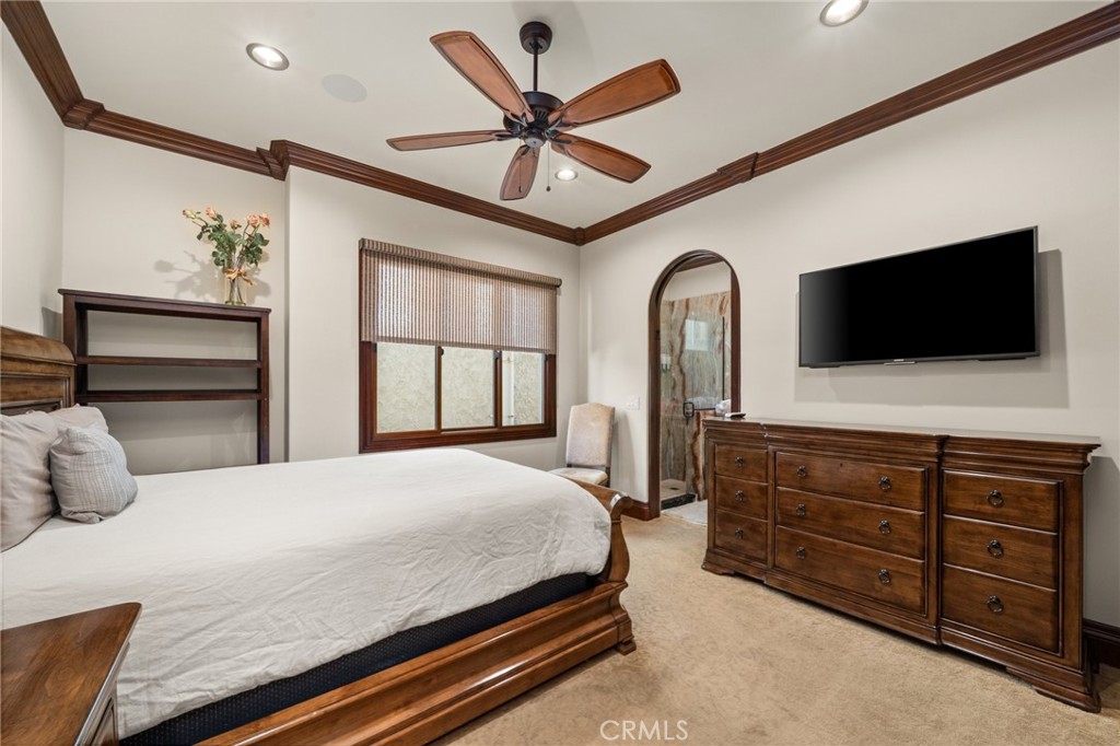 2 60th Place Property Photo 23
