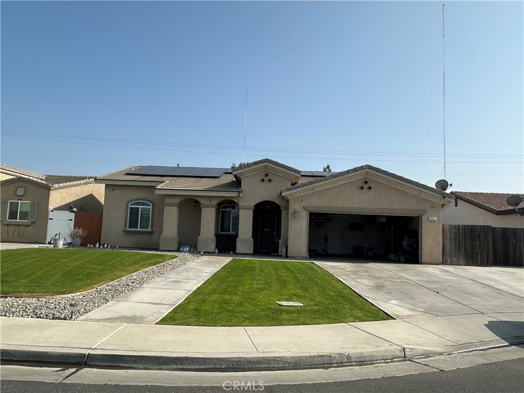 1611 Brea Street Property Photo