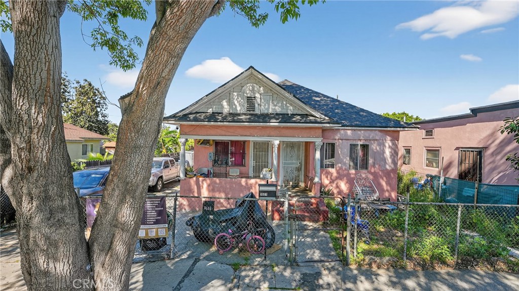 3631 Trinity Street Property Photo 4