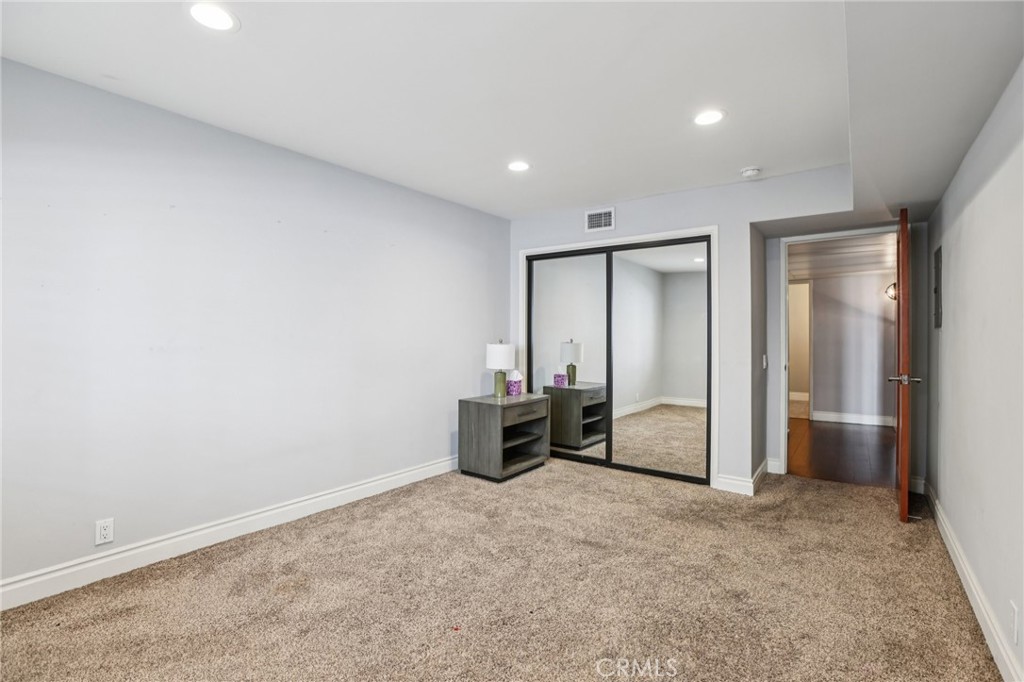 1121 N Olive Drive 211 Property Photo 25