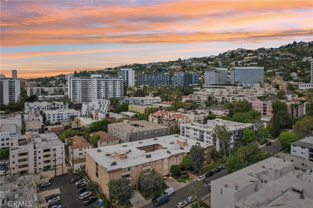 1121 N Olive Drive 211 Property Photo 37