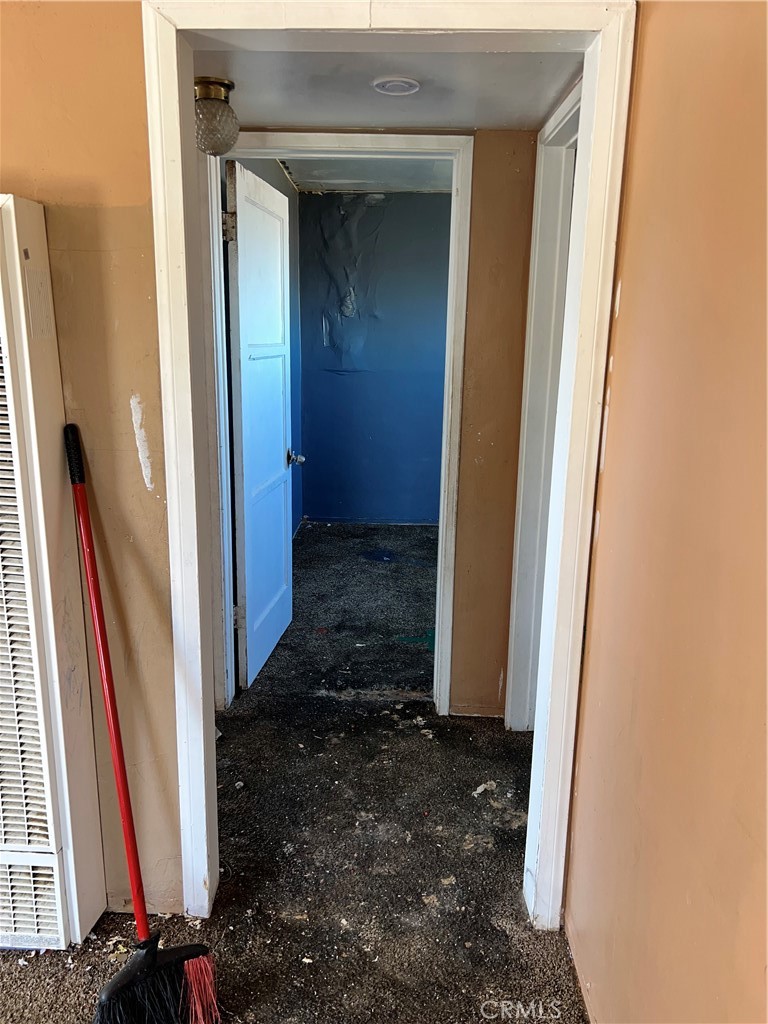 1151 Flora Property Photo 7