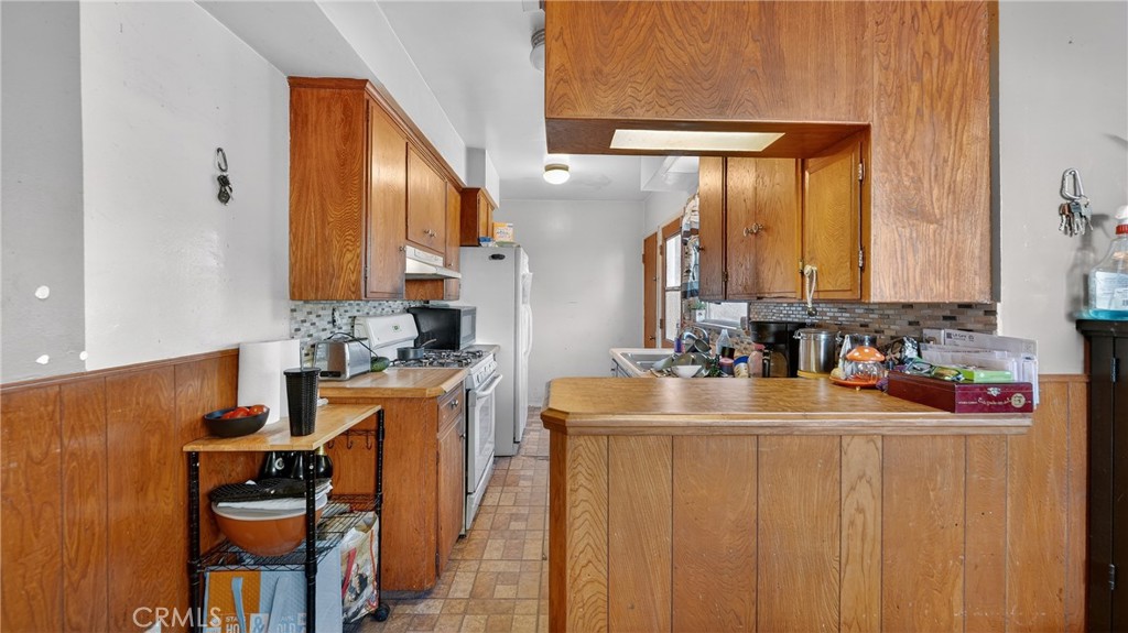223 E Marker Street Property Photo 11