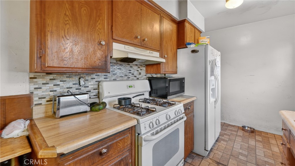 223 E Marker Street Property Photo 13