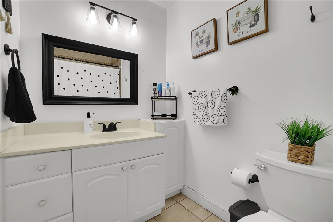 1795 W Glenoaks Avenue Property Photo 25